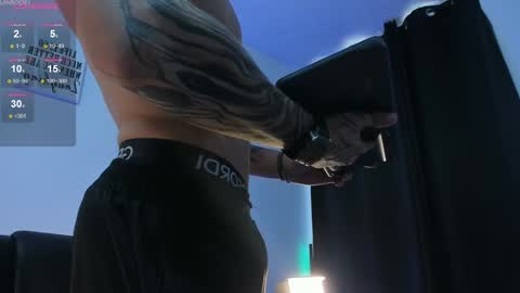 Snapshot of alan_rosee chatting on February 17, 3:31 pm Alan online show from February 17, 3:31 pm