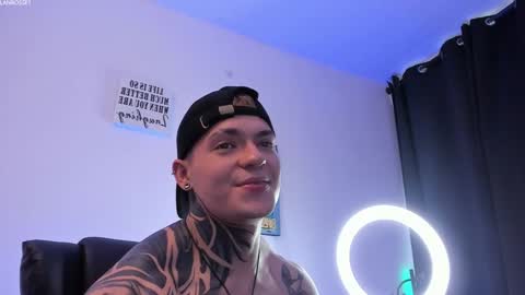 Snapshot of alan_rosee chatting on March 4, 8:49 pm Alan online show from March 4, 8:49 pm