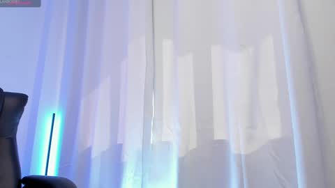 Snapshot of alan_rosee chatting on September 17, 2:08 pm Alan online show from September 17, 2:08 pm