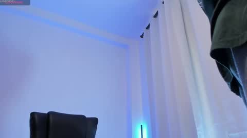 Snapshot of alan_rosee chatting on September 18, 1:57 pm Alan online show from September 18, 1:57 pm