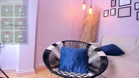 Alana online show from October 21, 6:19 pm