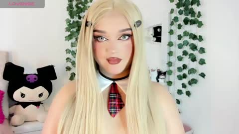 Snapshot of alana_muller_ chatting on June 10, 12:22 am Alana Muller online show from June 10, 12:22 am