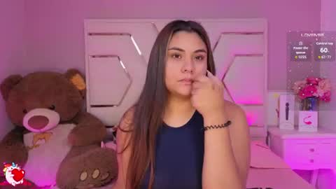 alanarousse_ online show from July 29, 12:03 pm