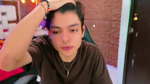 ALAN DEL REY online show from February 21, 5:30 am