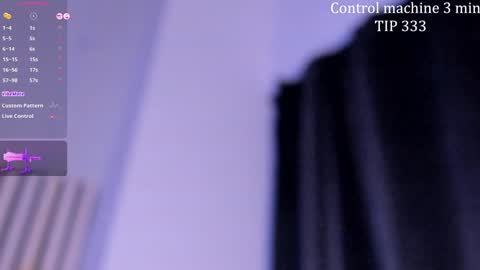 Snapshot of alanha_ chatting on December 4, 1:03 am alanha online show from December 4, 1:03 am