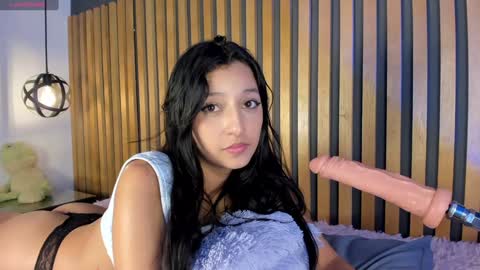 Snapshot of alanha_ chatting on January 10, 10:15 pm alanha online show from January 10, 10:15 pm
