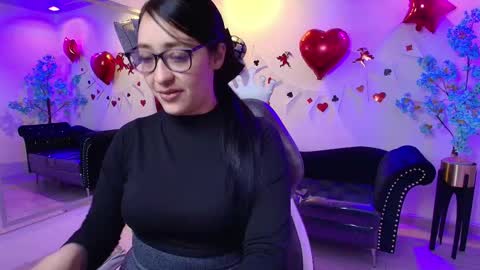 Alanna  online show from February 12, 3:34 am