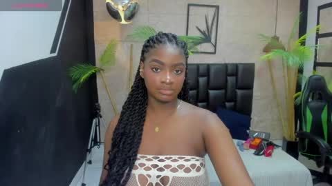 Alanna online show from April 29, 3:05 pm