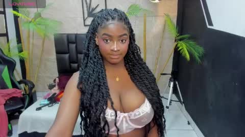 Alanna online show from May 4, 1:56 am