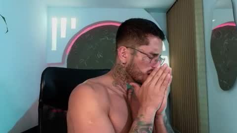 alan online show from January 11, 11:15 am