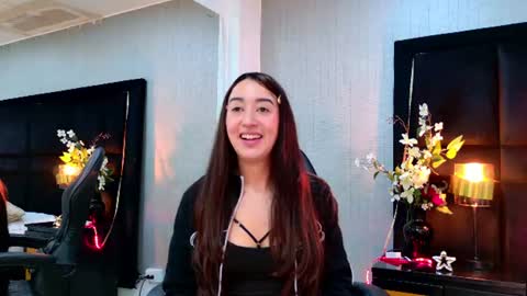 AlaskaWilliams online show from July 6, 12:46 pm