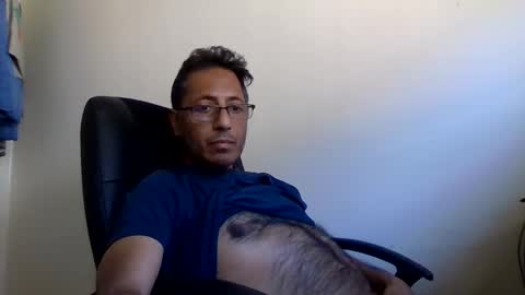 albalchal1973 online show from February 10, 10:58 pm