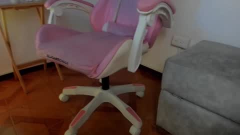 Alejandra  online show from February 28, 12:39 pm