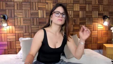 alessia online show from February 9, 6:01 pm