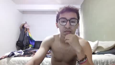 Snapshot of aleexrune chatting on October 10, 6:29 pm aleexrune online show from October 10, 6:29 pm