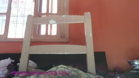 Alejandra online show from May 7, 1:16 pm