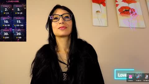 Snapshot of alejandracherry_ chatting on February 4, 8:02 am Alejandra online show from February 4, 8:02 am
