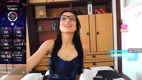 Snapshot of alejandracherry_ chatting on February 7, 11:12 am Alejandra online show from February 7, 11:12 am