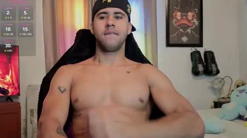 Snapshot of alejandrojf_00 chatting on December 19, 1:18 pm Daiki jack online show from December 19, 1:18 pm