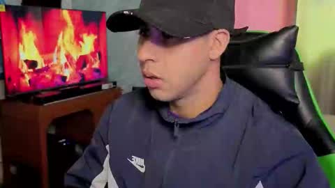 Snapshot of alejandrojf_00 chatting on February 11, 2:55 pm Daiki jack online show from February 11, 2:55 pm