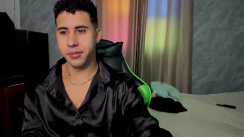 Snapshot of alejandrojf_00 chatting on February 28, 7:04 pm Daiki jack online show from February 28, 7:04 pm