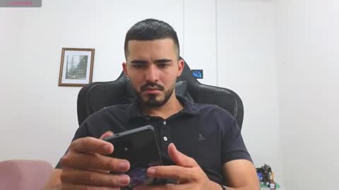 alejandroo_7 online show from November 20, 8:08 pm