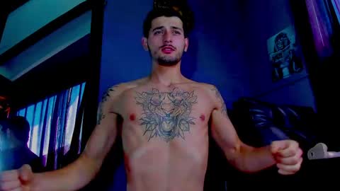 alejo_323__ online show from April 12, 2:33 pm