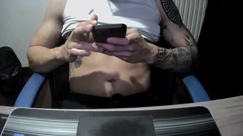 alejoduarte16 online show from June 23, 5:49 am