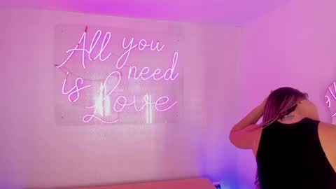 Aleksandra  online show from April 18, 12:31 pm