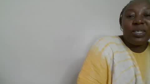 Noreen Kennth and Emilly online show from February 7, 10:08 am