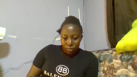 Noreen Kennth and Emilly online show from April 12, 7:46 am