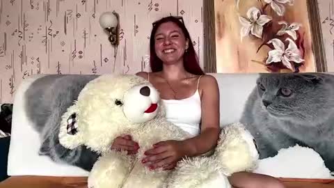 Emma online show from July 30, 9:52 am