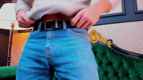 Snapshot of aless_king chatting on January 22, 11:56 am Alessandro King online show from January 22, 11:56 am