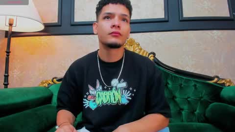 Snapshot of aless_king chatting on February 28, 11:36 am Alessandro King online show from February 28, 11:36 am