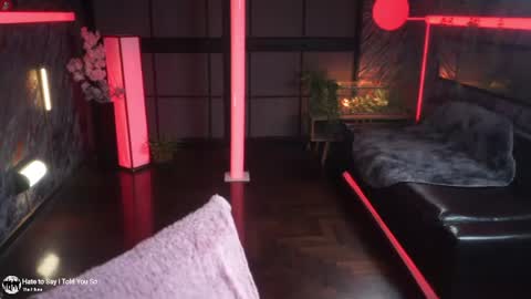 Snapshot of alessa_goreng chatting on August 2, 4:44 am Alessa Goreng online show from August 2, 4:44 am