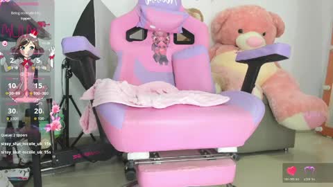 Snapshot of alessandra_thedoll chatting on March 26, 9:09 pm Alessa online show from March 26, 9:09 pm