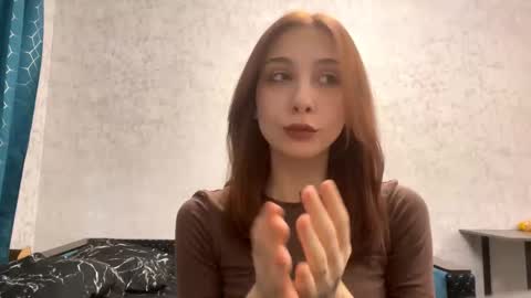 Snapshot of alessandralogalbo chatting on February 28, 2:07 pm Emma online show from February 28, 2:07 pm