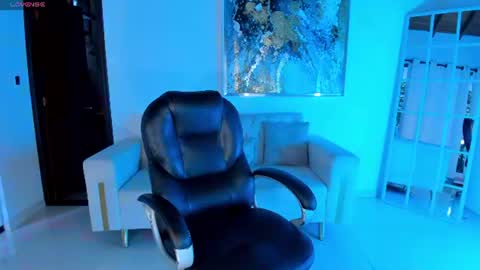 Snapshot of alessaromero chatting on July 6, 8:11 pm ALESSA ROMERO online show from July 6, 8:11 pm
