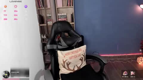 Snapshot of alessia_anderson07 chatting on December 21, 9:05 am Yy online show from December 21, 9:05 am