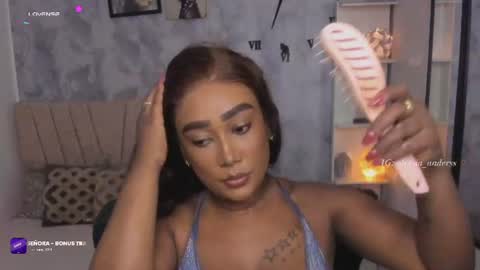 Snapshot of alessia_anderson07 chatting on July 11, 10:22 pm Yy online show from July 11, 10:22 pm