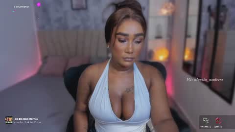 Snapshot of alessia_anderson07 chatting on July 14, 10:15 pm Yy online show from July 14, 10:15 pm