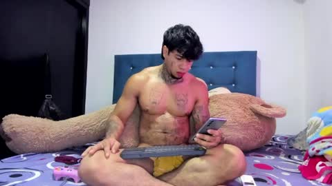 alessia_hot1 online show from April 9, 1:05 pm