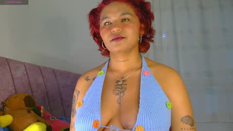 Snapshot of alessia_temptation chatting on May 24, 1:21 am alessia_temptation online show from May 24, 1:21 am