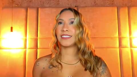 Snapshot of alessialondon chatting on April 25, 10:18 am Alessia online show from April 25, 10:18 am