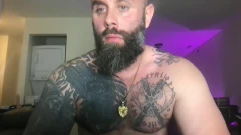 alesterwhite online show from October 9, 4:49 pm