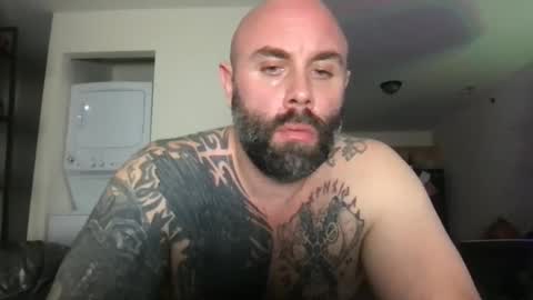 alesterwhite online show from November 23, 1:38 am