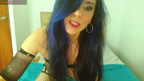 alettallove online show from April 16, 2:51 pm