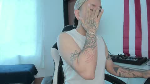 Alex online show from April 12, 4:23 pm