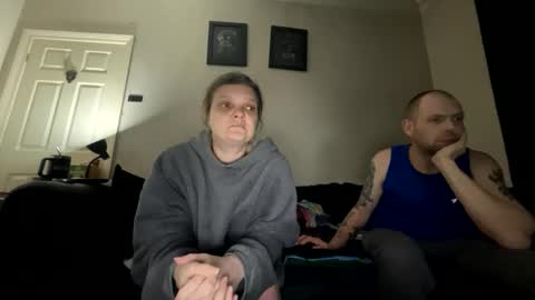 alex_essex69 online show from May 6, 10:59 pm