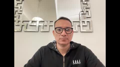 Snapshot of alex_ruiz_ chatting on February 2, 5:55 pm Alex online show from February 2, 5:55 pm